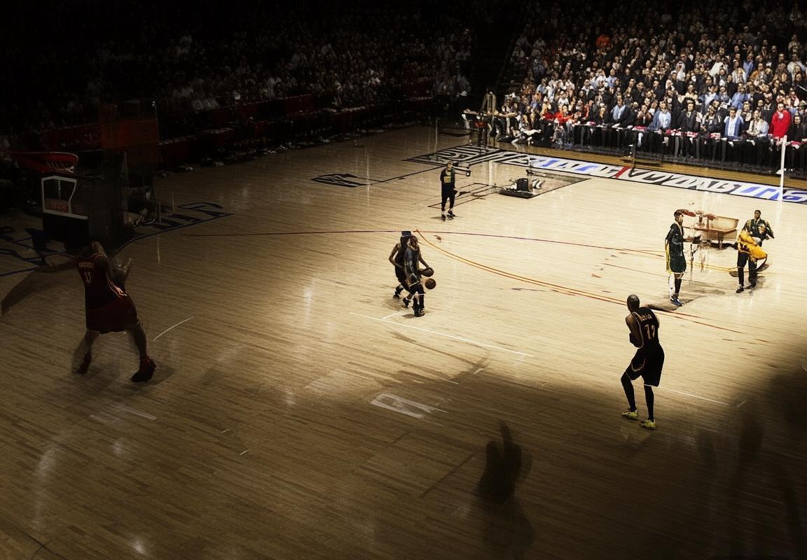 2014年NBA总决赛：詹姆斯与库里巅峰对决解析