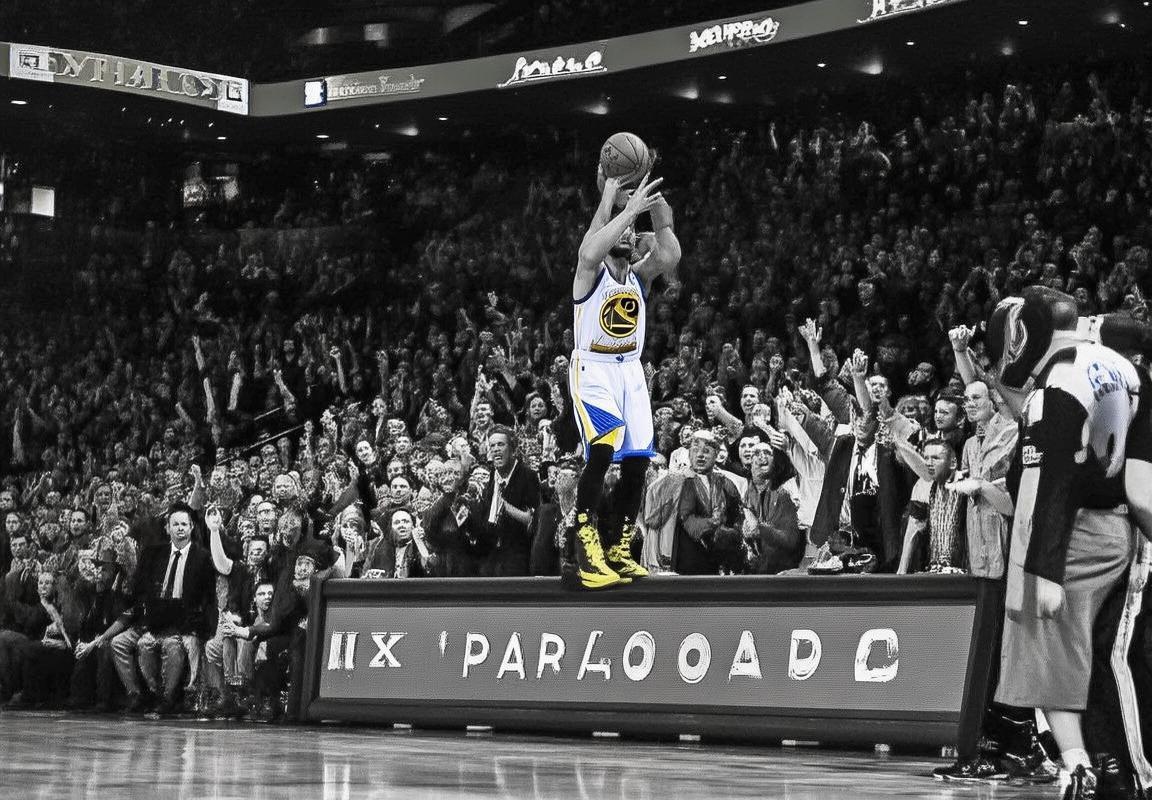 2016年NBA季后赛库里绝杀三分，勇士逆转开拓者经典之战