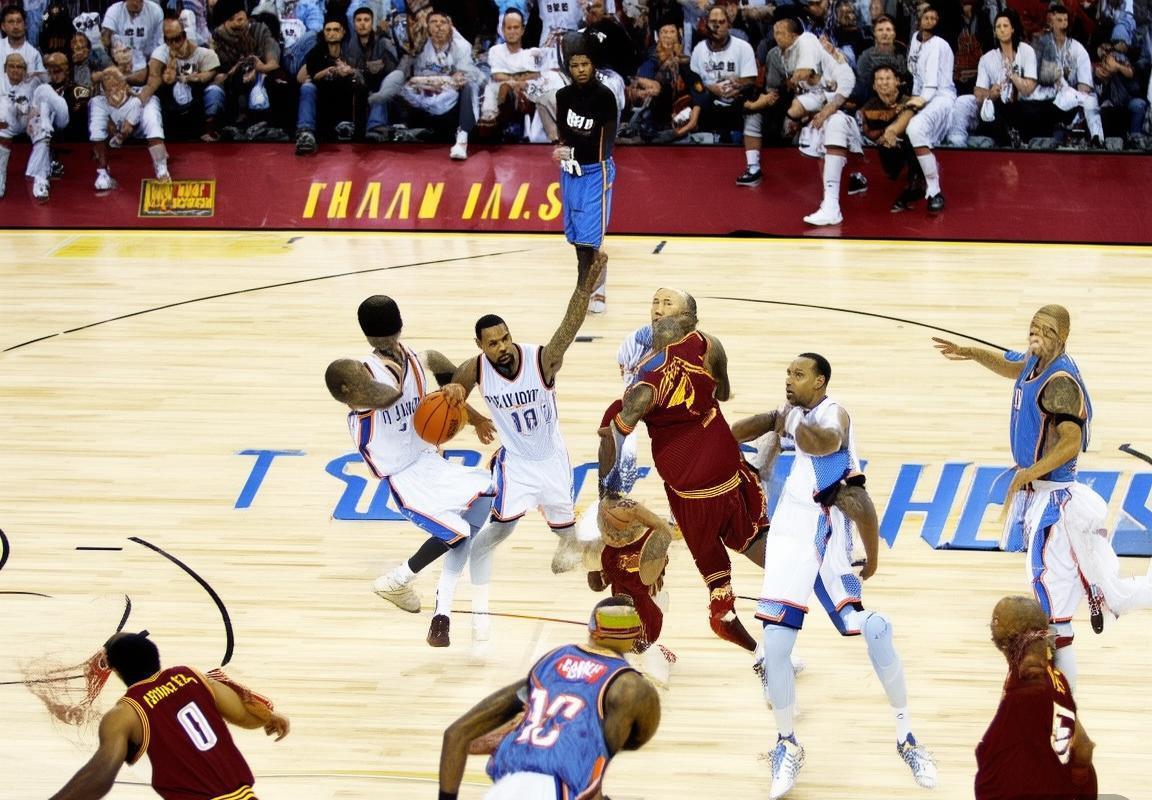 2015NBA总决赛：巅峰对决战术解析与精彩瞬间回顾